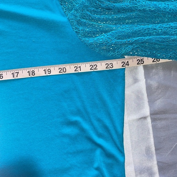 NWT Life Style Woman Turquoise Blue Lace Bell Sleeve Top Size 1X - Picture 8 of 15